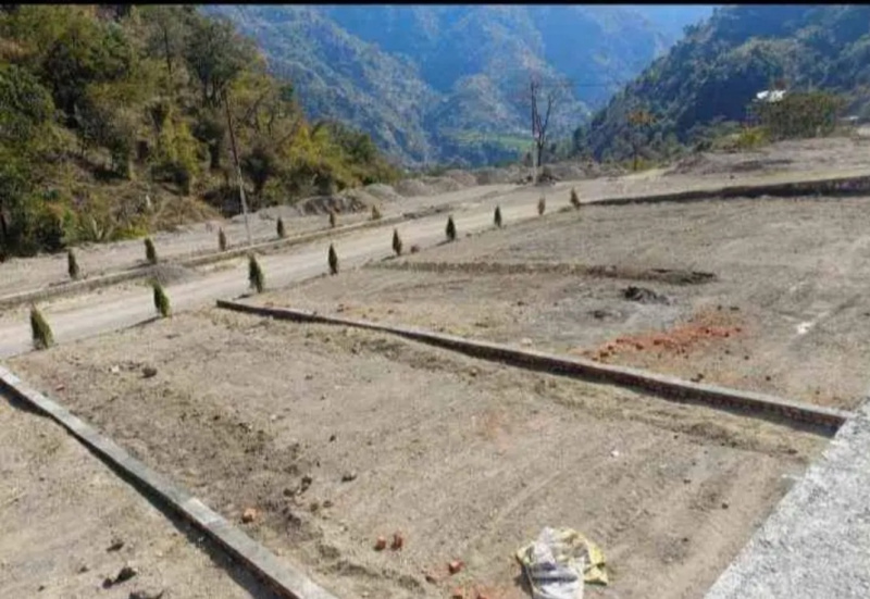 Plots available for investment,  farmhouse,  homestay etc