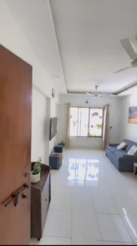 Flats & Apartments for Sale in Kandivali East, Mumbai (830 Sq.ft.)