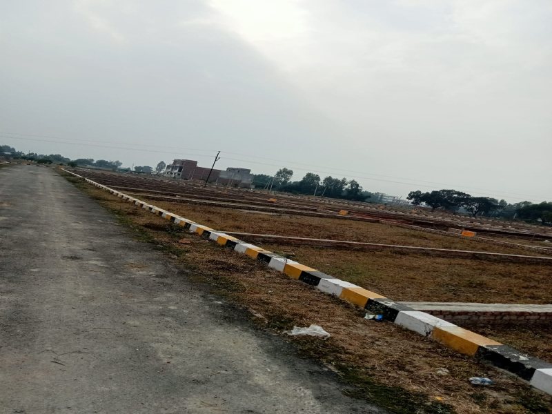 27000 Sq.ft. Agricultural/Farm Land for Sale in Mohanlalganj, Lucknow