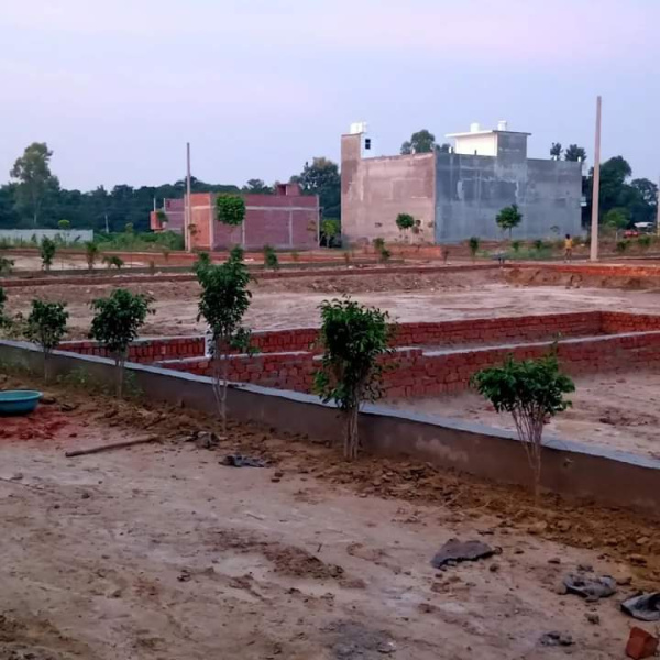 1000 Sq.ft. Residential Plot for Sale in Para, Lucknow