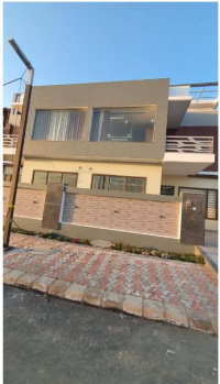 5 BHK Individual Houses / Villas for Sale in Suncity, Ghaziabad (195 Sq. Yards)
