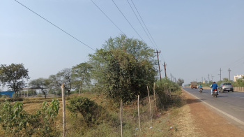 on road plot in old dhamtari road