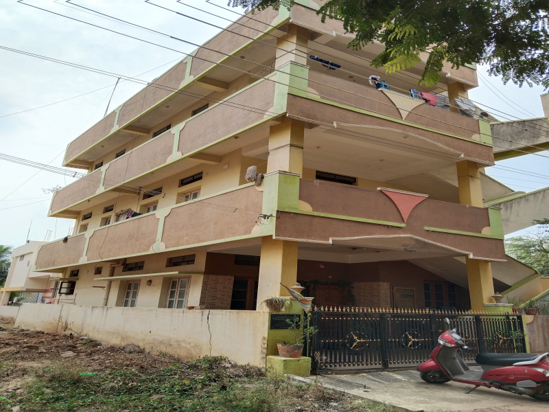 2 BHK Flats & Apartments For Sale In Devaraj Urs Badavane, Davanagere (1500 Sq.ft.)