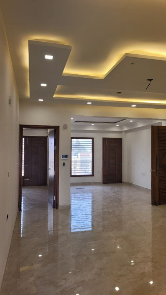 3 BHK Builder Floor For Sale In Sector 28, Faridabad (2250 Sq.ft.)