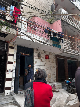 Builder Floor for Rent in Sagarpur East, Sagarpur, Delhi (600 Sq.ft.)