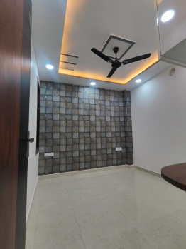 2 BHK Builder Floor for Sale in Mohan Garden, Delhi (60 Sq. Yards)