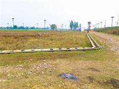 599/pr sqft me plot lucknow me  pay