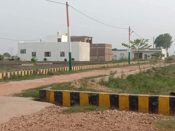 100 Sq. Yards Residential Plot For Sale In Roshanpura, Najafgarh, Delhi