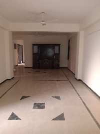 4 BHK Flats & Apartments for Rent in Tilak Nagar, Kanpur