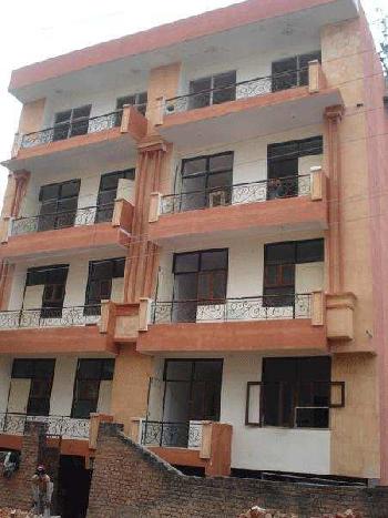 2 BHK Flats & Apartments for Sale in Azad Nagar, Kanpur
