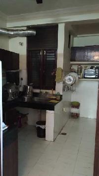 3 BHK Flats & Apartments for Rent in Shastri Nagar, Kanpur