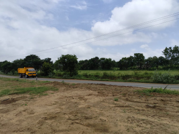 ON ROAD PROPERTY IN MYLERIPALAYAM WITH WELL AND FREE EB SERVICE