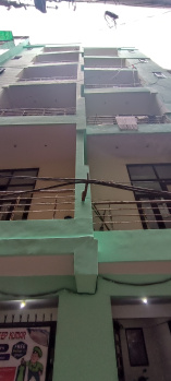 1 BHK Builder Floor for Sale in Sector 73, Noida (450 Sq.ft.)