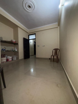 1 BHK Builder Floor for Sale in Sector 73, Noida (600 Sq.ft.)