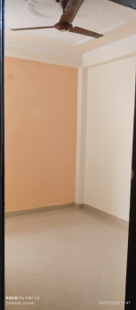 Builder Floor for Rent in Sarfabad, Noida (900 Sq.ft.)