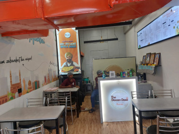 Commercial Shops For Rent In Khar West, Mumbai (330 Sq.ft.)