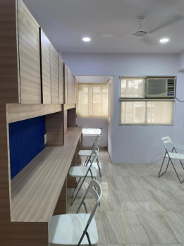 Office Space for Rent in Bandra West, Mumbai (500 Sq.ft.)