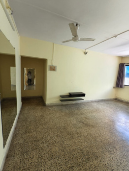 Property for rent in Santacruz West, Mumbai