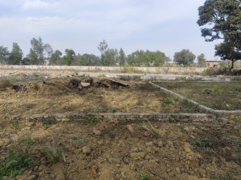 Commercial Lands /Inst. Land for Sale in Najibabad, Bijnor (900 Sq.ft.)