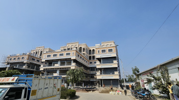 322 Sq.ft. Commercial Shops for Sale in Sector P4, Greater Noida