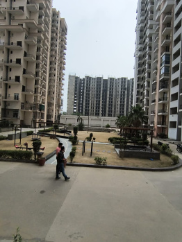 3 BHK Flats & Apartments for Sale in Surajpur, Greater Noida (1195 Sq.ft.)