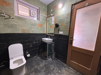 Banquet Hall & Guest House for Rent in Kufri, Shimla (5000 Sq.ft.)