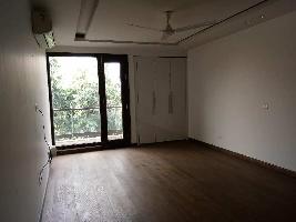 2 BHK Flat For Rent In Thaltej, SG Highway, Ahmedabad