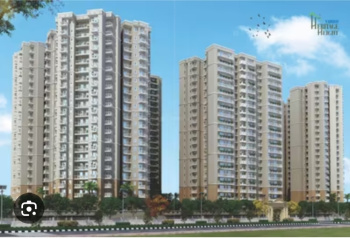 2.5 BHK Flats & Apartments for Sale in Sector 16B, Greater Noida (810 Sq.ft.)