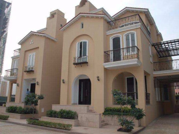 250sq.yd. plot for sale in DLF phase 2 gurgaon