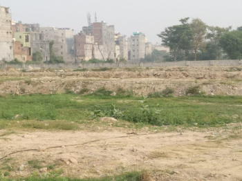 300 Sq. Yards Residential Plot for Sale in Sector 107, Noida