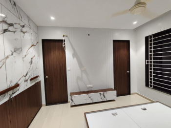 2 BHK Flats & Apartments for Rent in Chala, Vapi (1000 Sq.ft.)