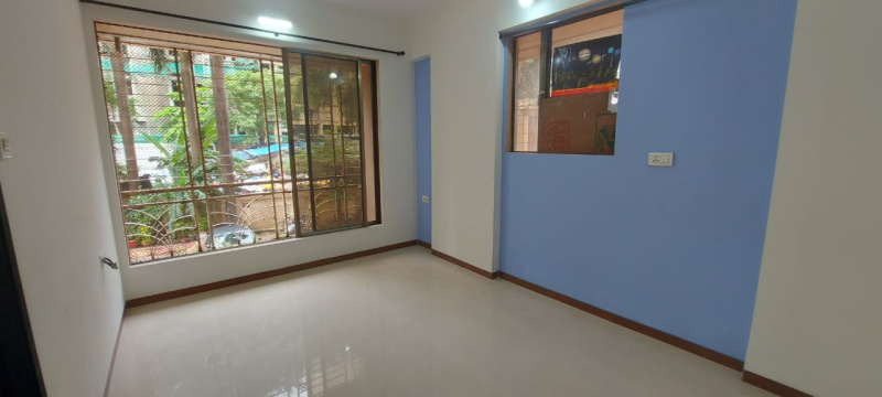 3 BHK Flats & Apartments For Sale In Goregaon West, Mumbai (1250 Sq.ft.)