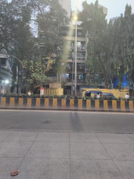 105 Sq.ft. Commercial Shops for Sale in Malad West, Mumbai