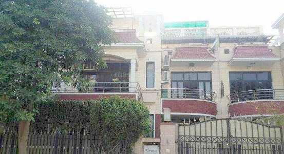 4 BHK Individual House for Sale in Sushant Lok, Gurgaon