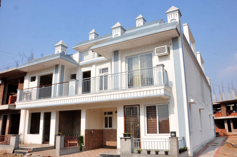 4 BHK Individual Houses / Villas for Sale in UIT Sectors, Bhiwadi