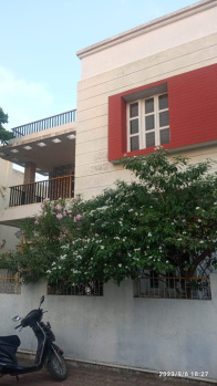 4 BHK Individual Houses / Villas for Rent in Old Padra Road, Vadodara (1600 Sq.ft.)