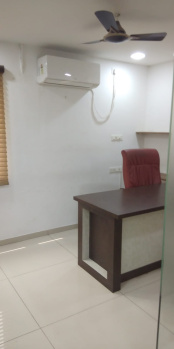 850 Sq.ft. Office Space for Rent in Old Padra Road, Vadodara