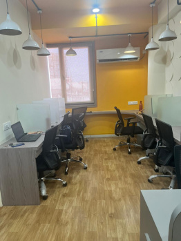 750 Sq.ft. Office Space for Rent in Race Course Circle, Vadodara