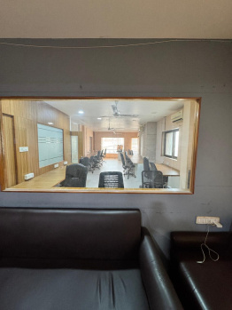 Office Space for Rent in Alkapuri, Vadodara (4000 Sq.ft.)