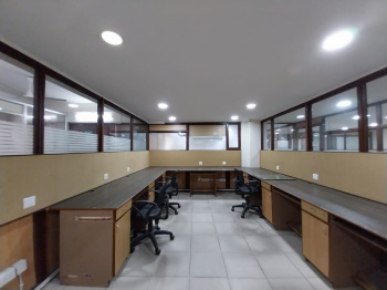 Office Space for Sale in Alkapuri, Vadodara (4200 Sq.ft.)