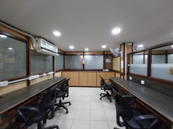 Office Space for Rent in Alkapuri, Vadodara (4200 Sq.ft.)