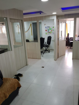 Office Space for Rent in Alkapuri, Vadodara (1350 Sq.ft.)
