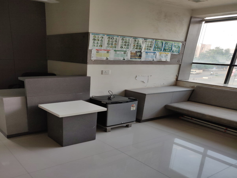 1800 Sq.ft. Office Space For Rent In Akota, Vadodara