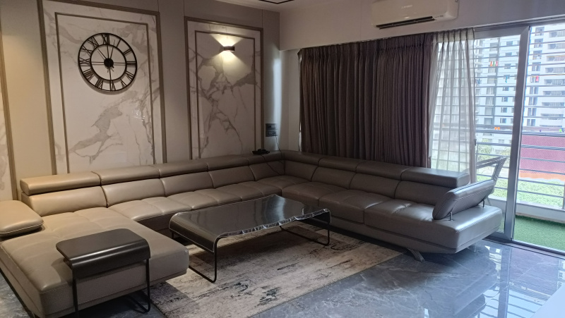 3bhk Luxurious Furniture At Vesu