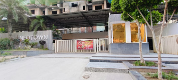 2 BHK Flats & Apartments for Sale in Greater Noida West, Greater Noida (1125 Sq.ft.)