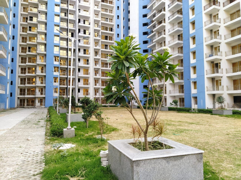 2 BHK Flats & Apartments for Sale in Techzone 4, Greater Noida