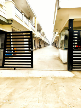 4 BHK Villa for Sale in Noida Extension, Greater Noida (1800 Sq.ft.)