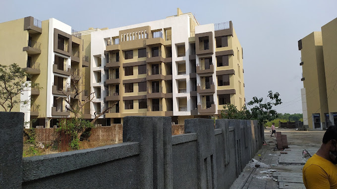 1 BHK Flats & Apartments for Sale in Taloja, Navi Mumbai (637 Sq.ft.)
