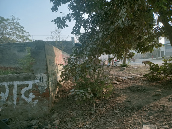 770 Sq.ft. Commercial Lands /Inst. Land for Sale in Patwari Ka Nagla, Aligarh