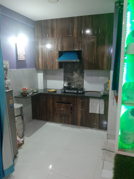 2 bhk  back side flat  with lift ,parking and roof right